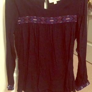 Olive & oak navy top